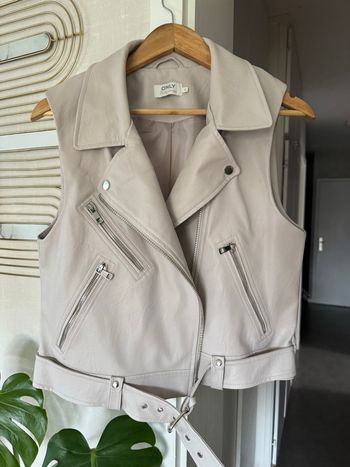 Veste sans manches only XL