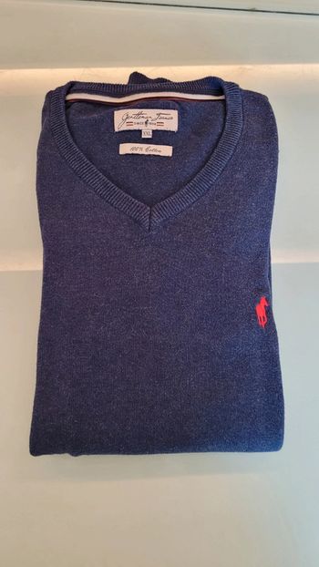 Pull fin manches longues col V 100% coton