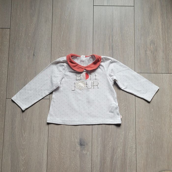 Maillot manche courte  blanc à pois. Fille 23 mois. Marque Obaibi