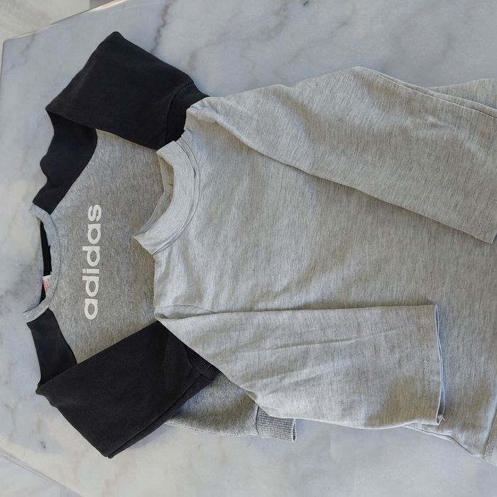 Sweat gris Adidas 2-3 ans