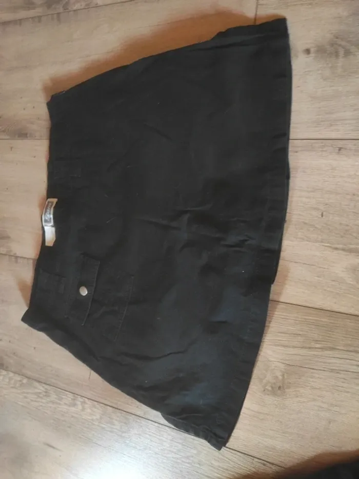 Jupe. Short Etam taille 34 36