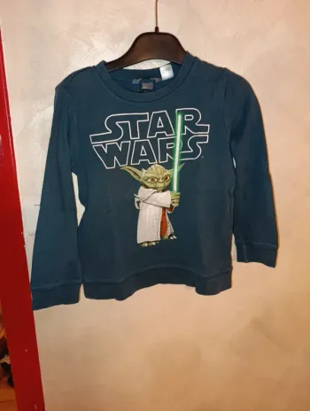 Tee shirt manches longues Star Wars taille 4 ans