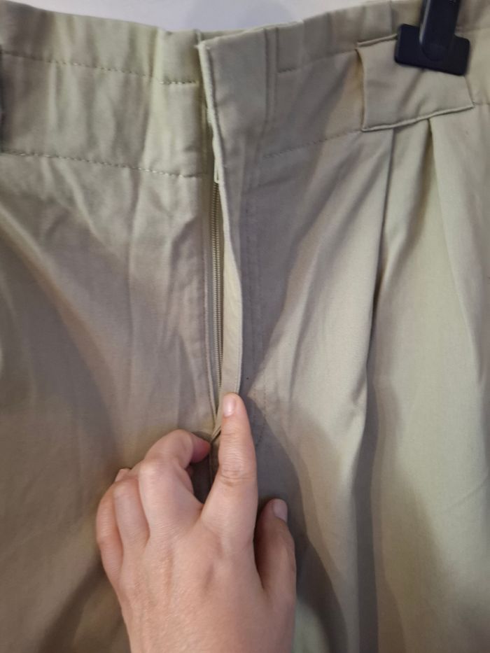 Pontalon kiabi taille 46 en très bon état - photo numéro 4