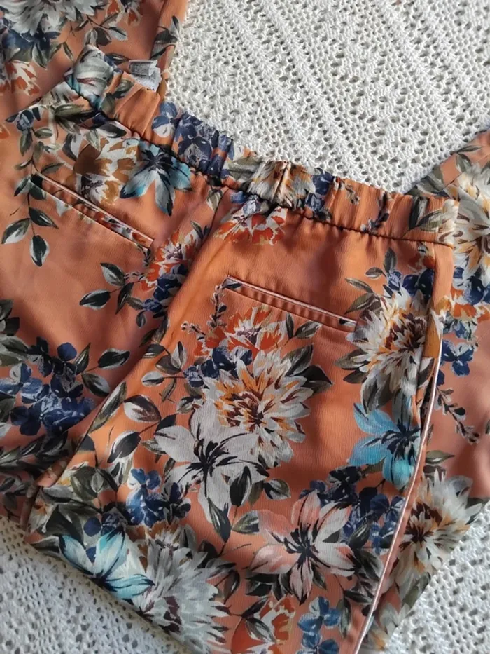Pantalon fleuris Zara Basic - photo numéro 5