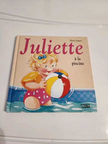 Livre Juliette à la piscine