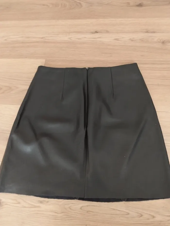 Jupe en simili cuir Pimkie 36 - photo numéro 5