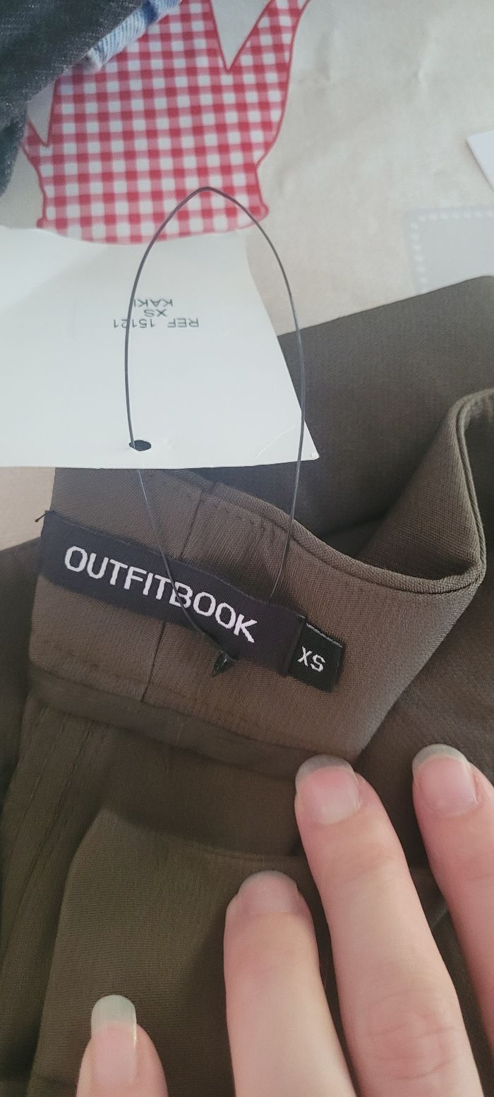 2 pantalon neuf xs - photo numéro 3