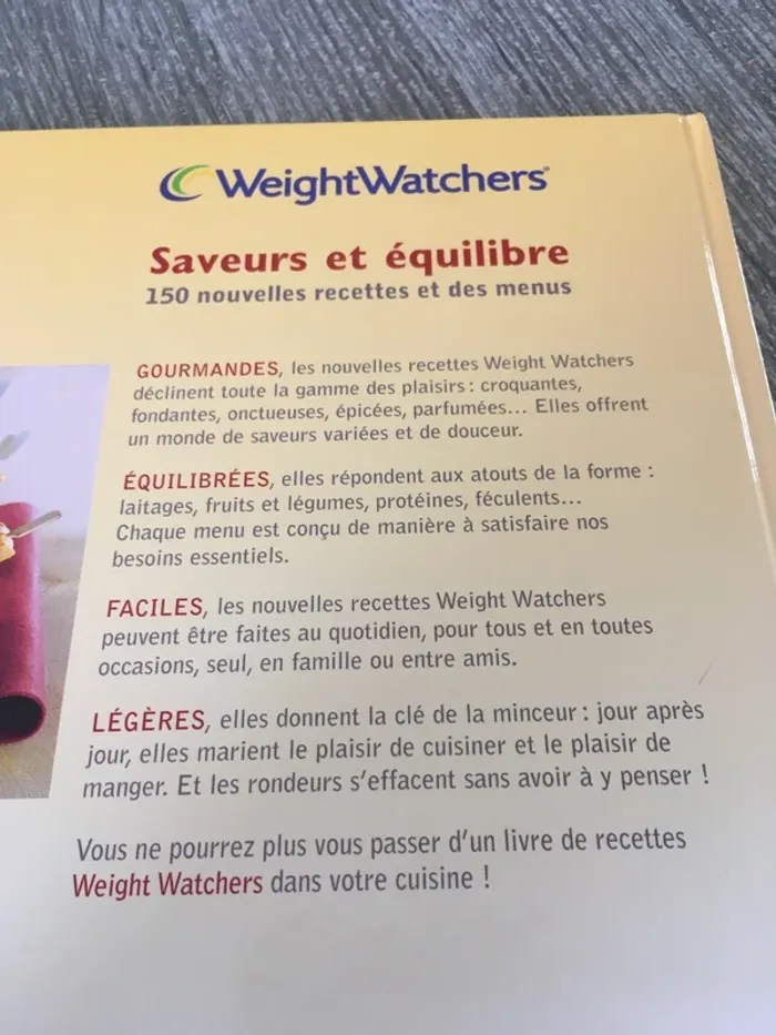 Livre de recettes WeightWatchers Saveurs et équilibre 150 recettes et menus - photo numéro 4
