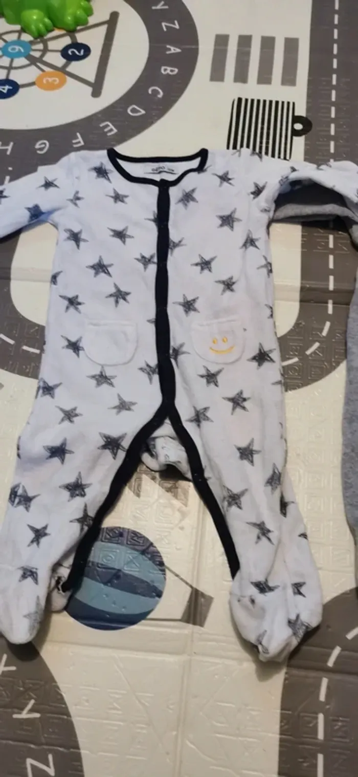 Lot 2 pijamas 1 pièce - photo numéro 3