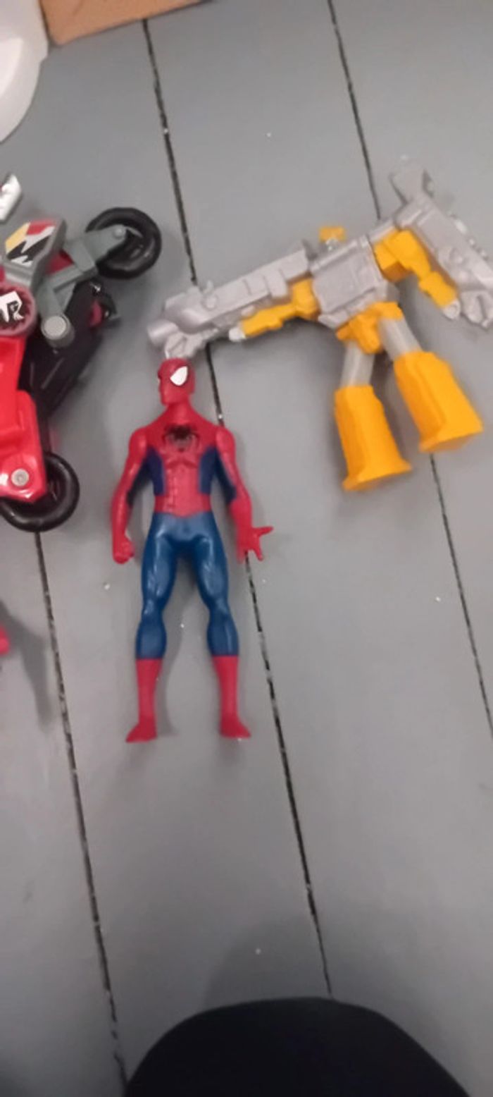 Lot de figurines diverses en bon état général - photo numéro 5