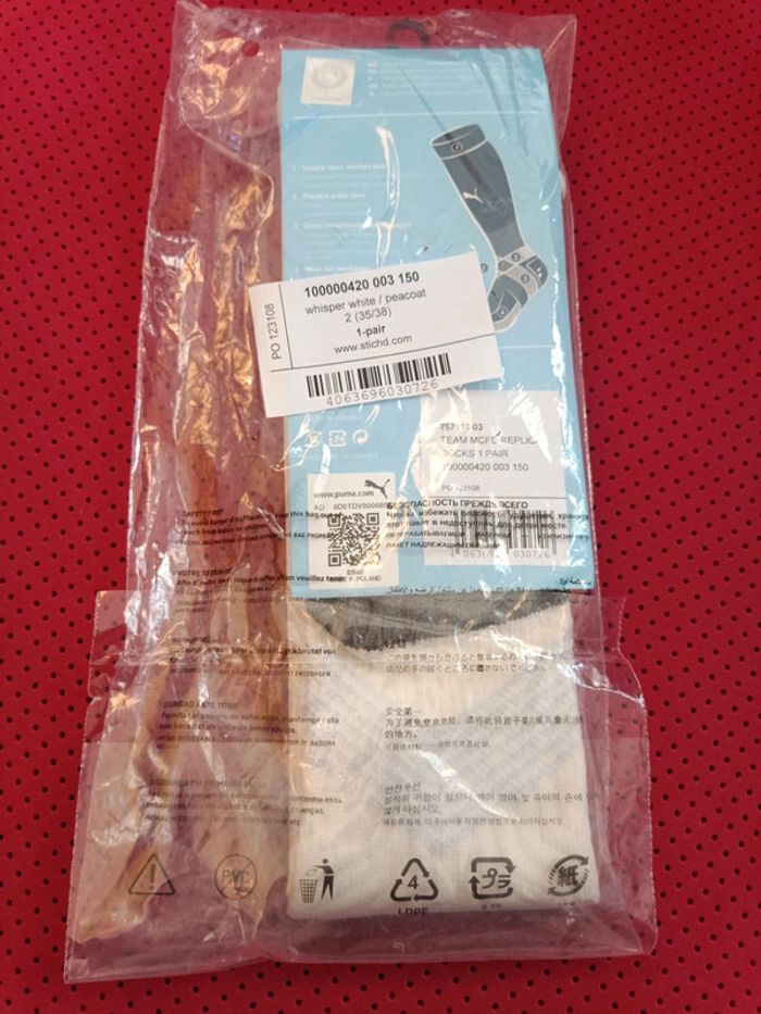 Chaussettes de foot Manchester City, Puma Authentique Officiel taille 35/38, Neuf - photo numéro 10