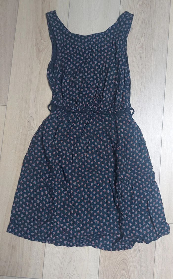 robe à motifs de la marque Clockhouse
Taille 36 - photo numéro 2