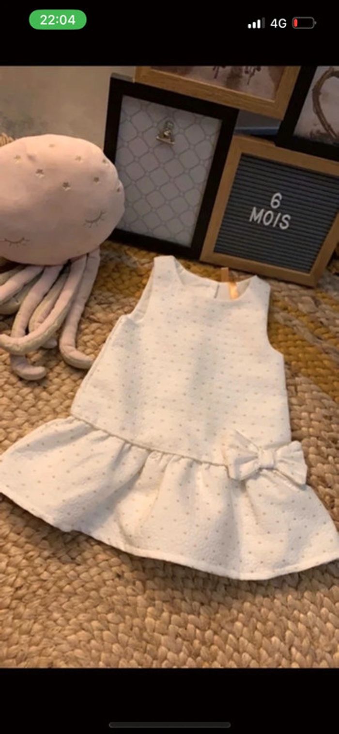 Robe cérémonie 6 mois pas porté