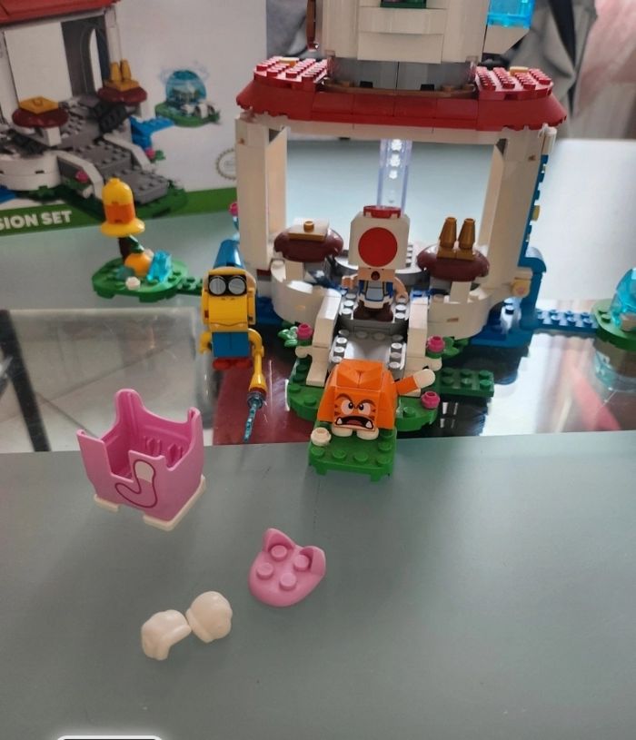 LEGO Super Mario  Set 71407 La Tour Gelée et le Costume de Peach - photo numéro 3