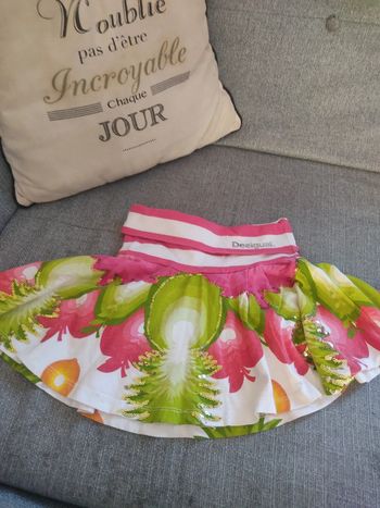 Jupe Desigual taille 5-6 ans