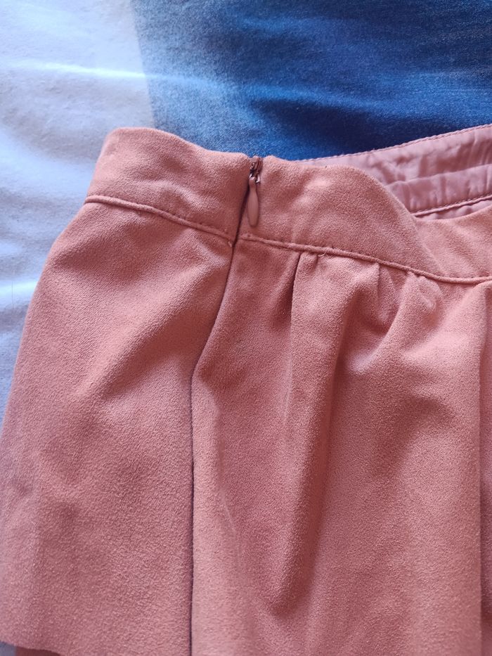 Jupe courte en velours ras - photo numéro 2