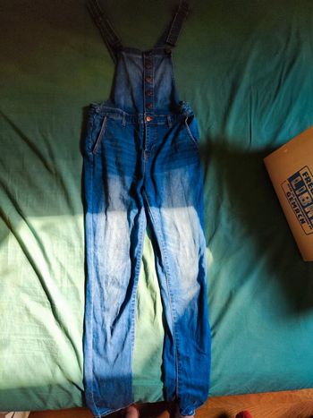 Salopette en jean cache cache