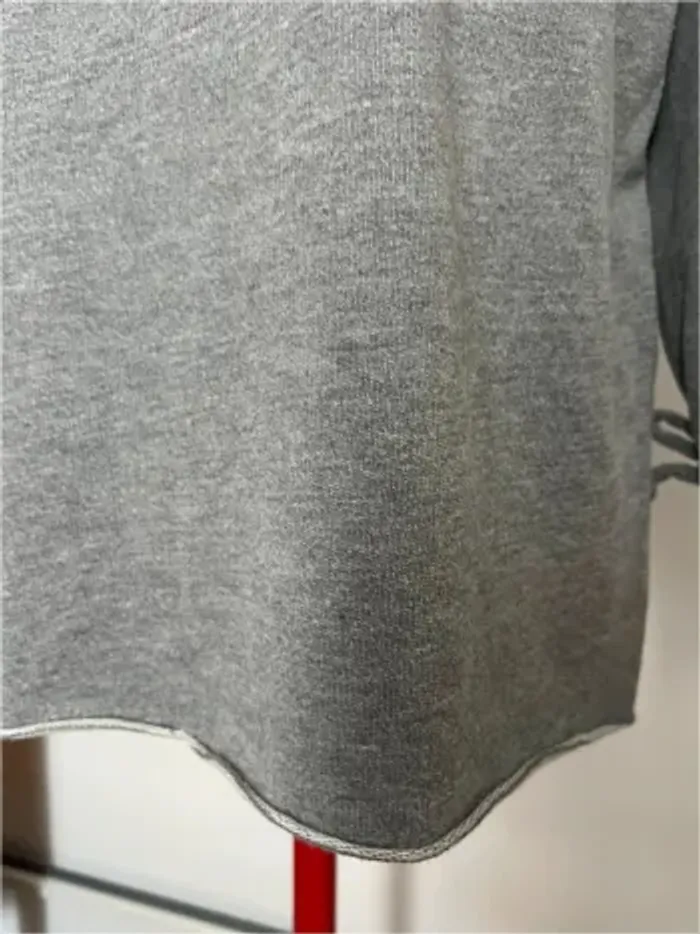 Sweat gris à manches cloches Zara - photo numéro 3