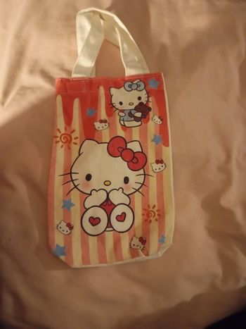 Petite pochette hello Kitty