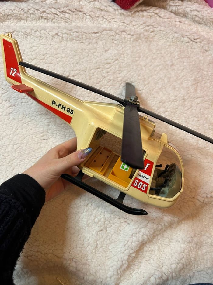 Hélicoptère