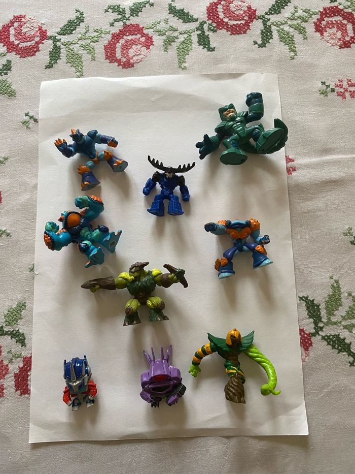 Lot de 9 figurines gormiti et Marvel super héros - photo numéro 6