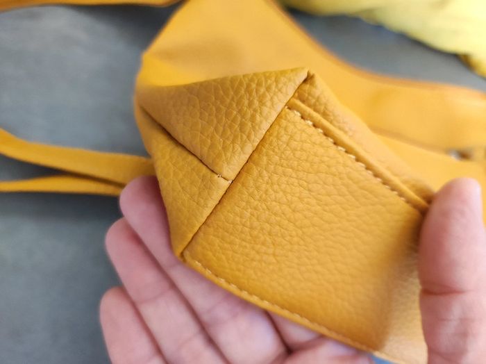 Sac à main couleur moutarde neuf - photo numéro 10