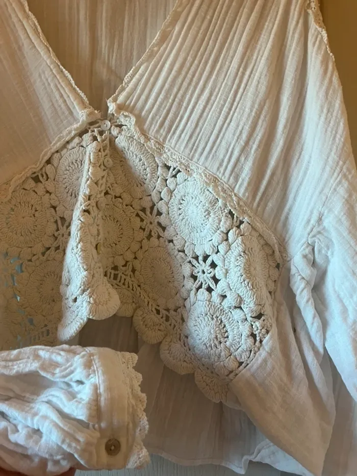 blouse blanche broderie zara - photo numéro 4