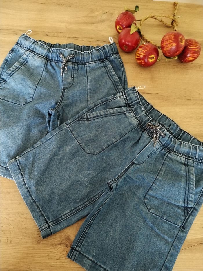 Lot de 2 shorts en jean 9 ans