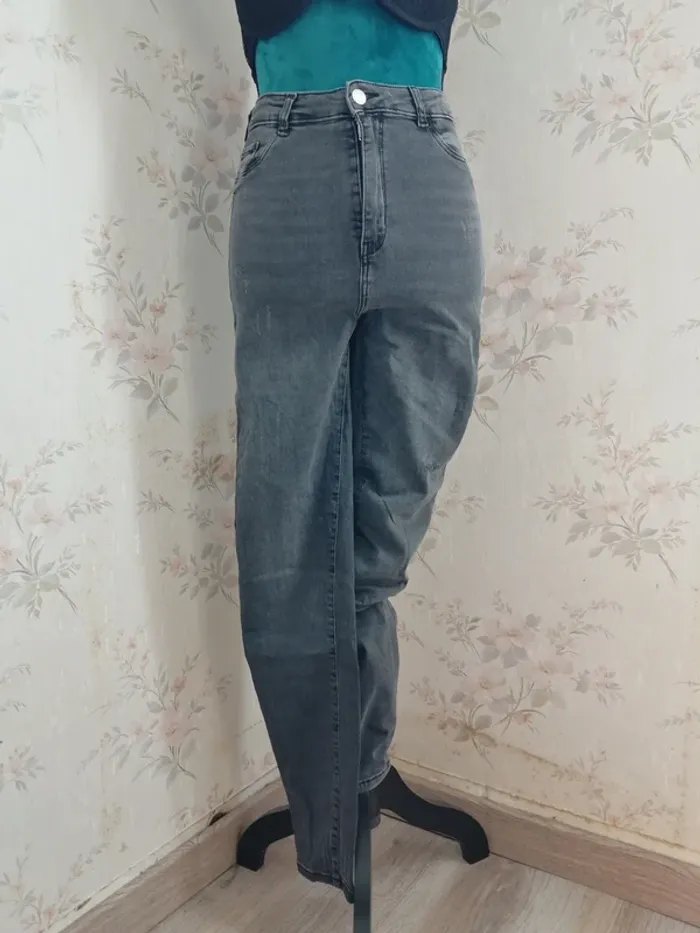 Jeans gris foncé high waist skinny avec détails déchirés aux chevilles / tally weijl / (40) - photo numéro 2