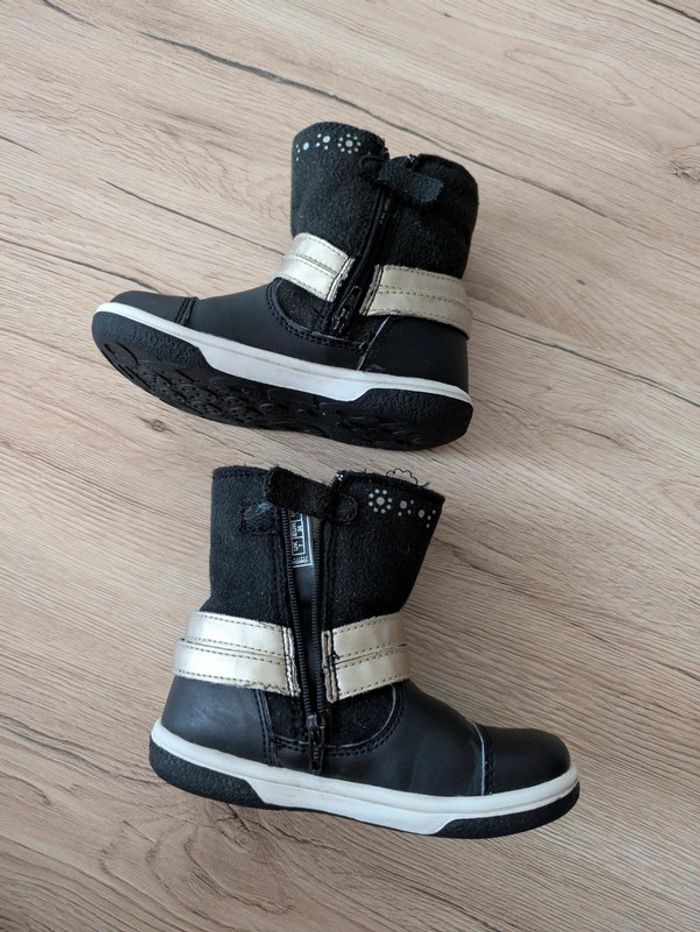 Bottines noires et dorées Geox 24 - photo numéro 4