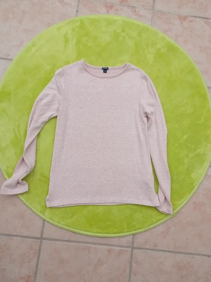 Pull léger rose Kiabi taille 12 ans