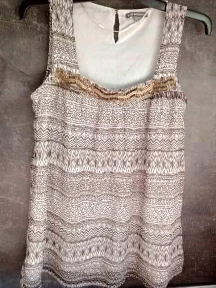 Blouse neuve taille 36
Marque Ici et maintenant - photo numéro 6