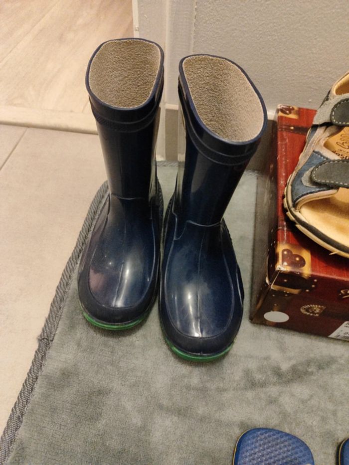 Lot chaussures/bottes/ chaussettes garçon - photo numéro 8