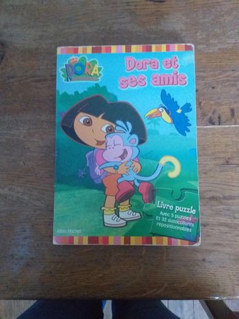 Livre puzzle Dora
