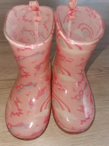 Bottes fille pointure 20 neuves