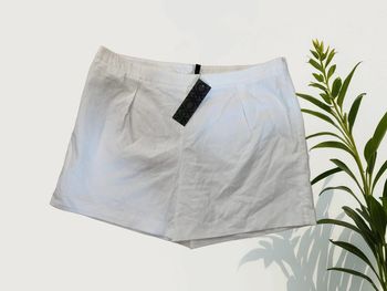 Short Benetton neuf