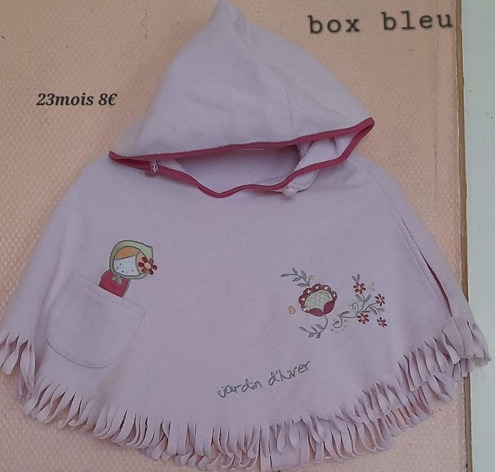 Pantcho avec capuche taille 23mois