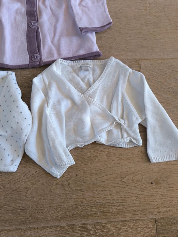 Gilets fille en 6 mois - photo numéro 4