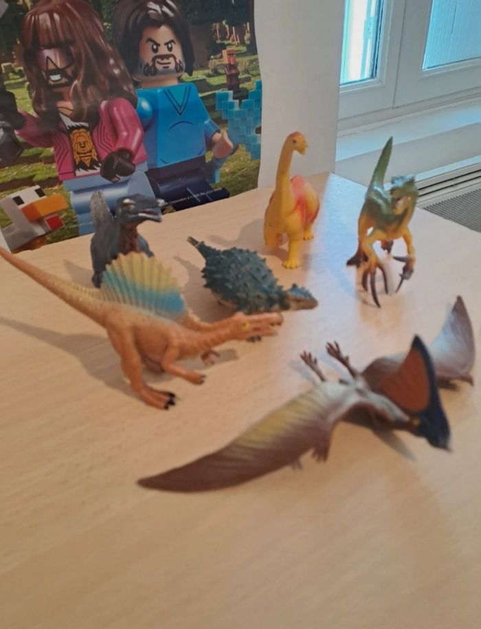 Lots 6 figurines dinosaure - photo numéro 2