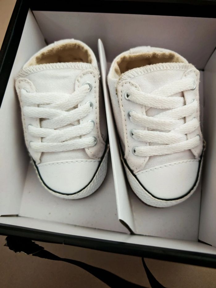 Converse bébé 17 - photo numéro 4
