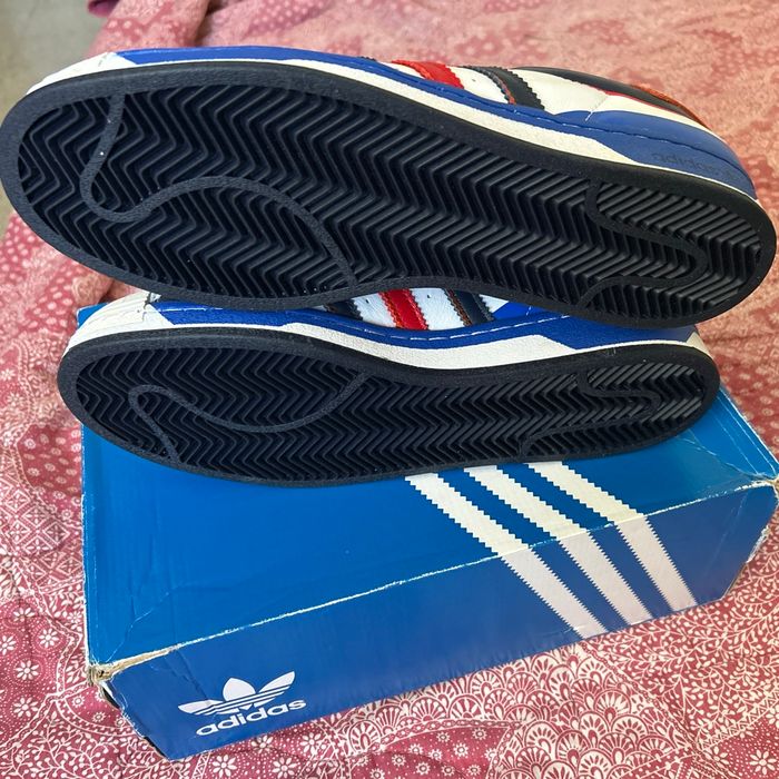Baskets hommes cuir taille 44 neuf - photo numéro 4