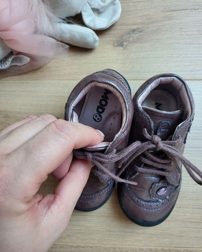 Chaussures petite fille violettes taille 22 - photo numéro 9