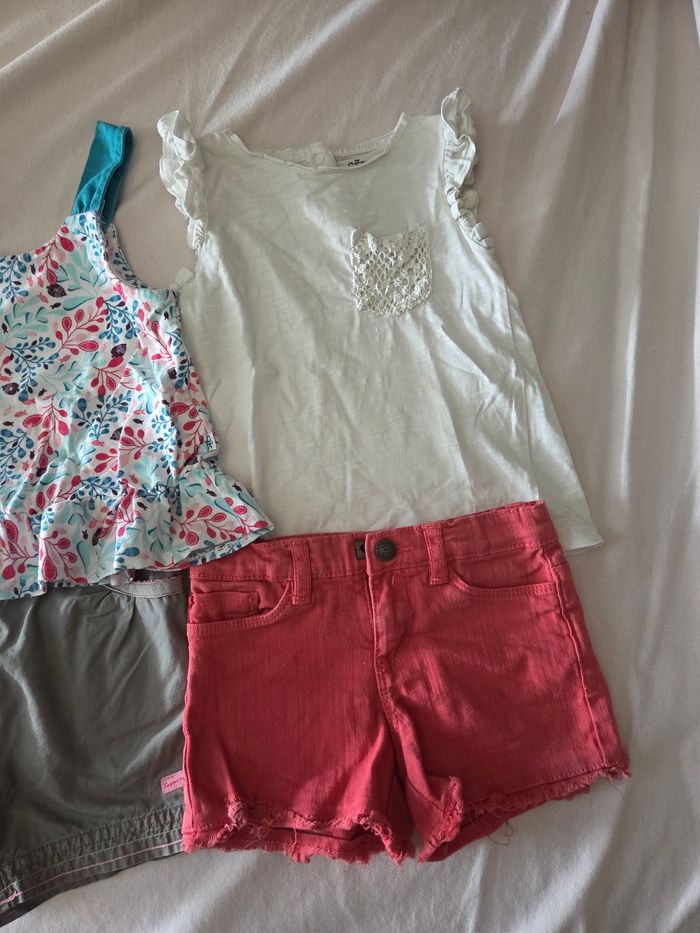 Lot de 3 shorts et 3 hauts 3 ans - photo numéro 4