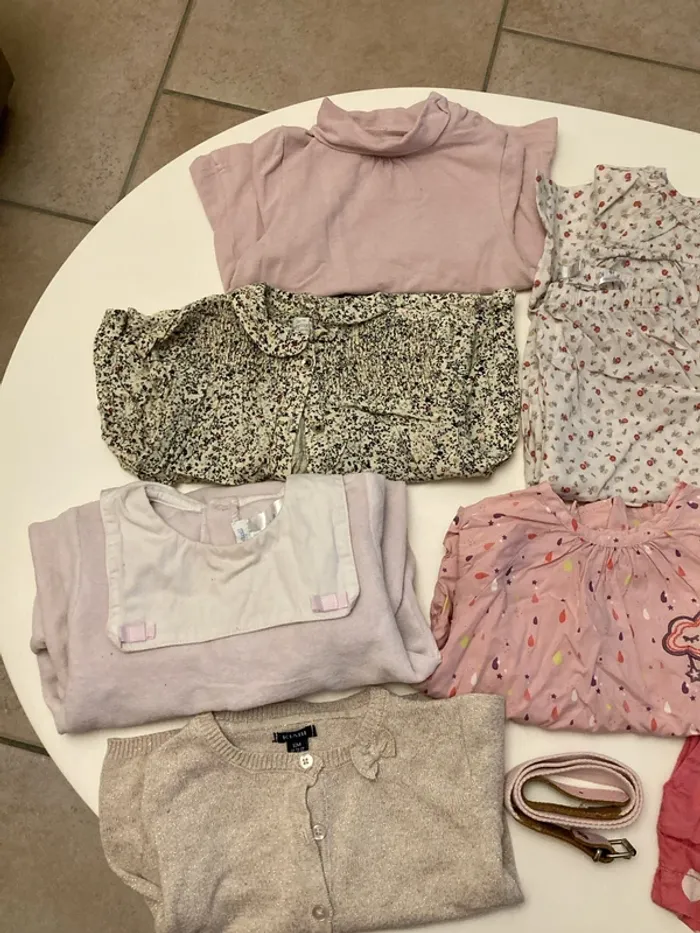 Lot vêtements fille 12 M été/hiver - photo numéro 2