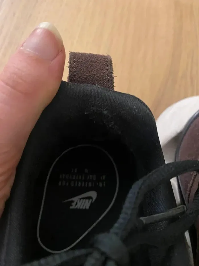 Baskets Nike RYZ 365 noir et bordeaux taille 39 - photo numéro 9