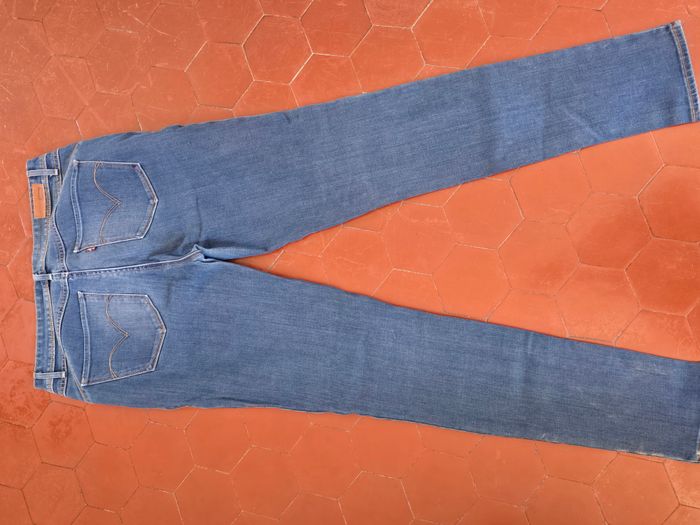 jean Levi's bleu W29L32 - photo numéro 3