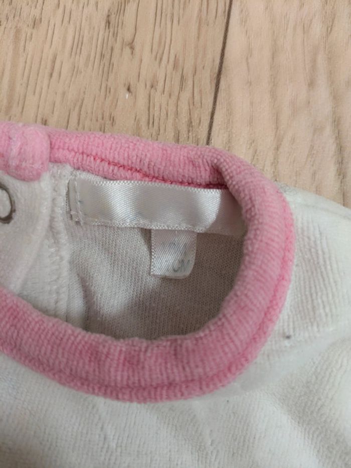 Pyjama/Grenouillère velours jaune 18 Mois - photo numéro 6