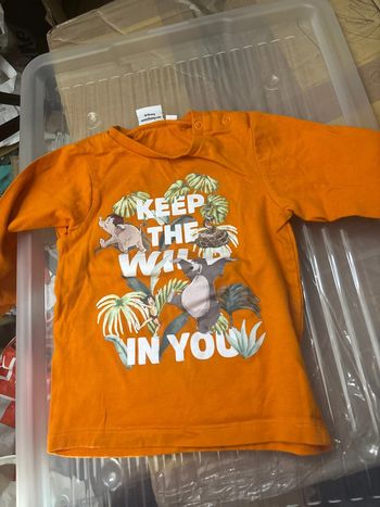 Haut orange
