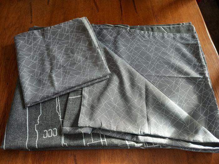 Housse de couette +taie d'oreiller "New-York " - photo numéro 2