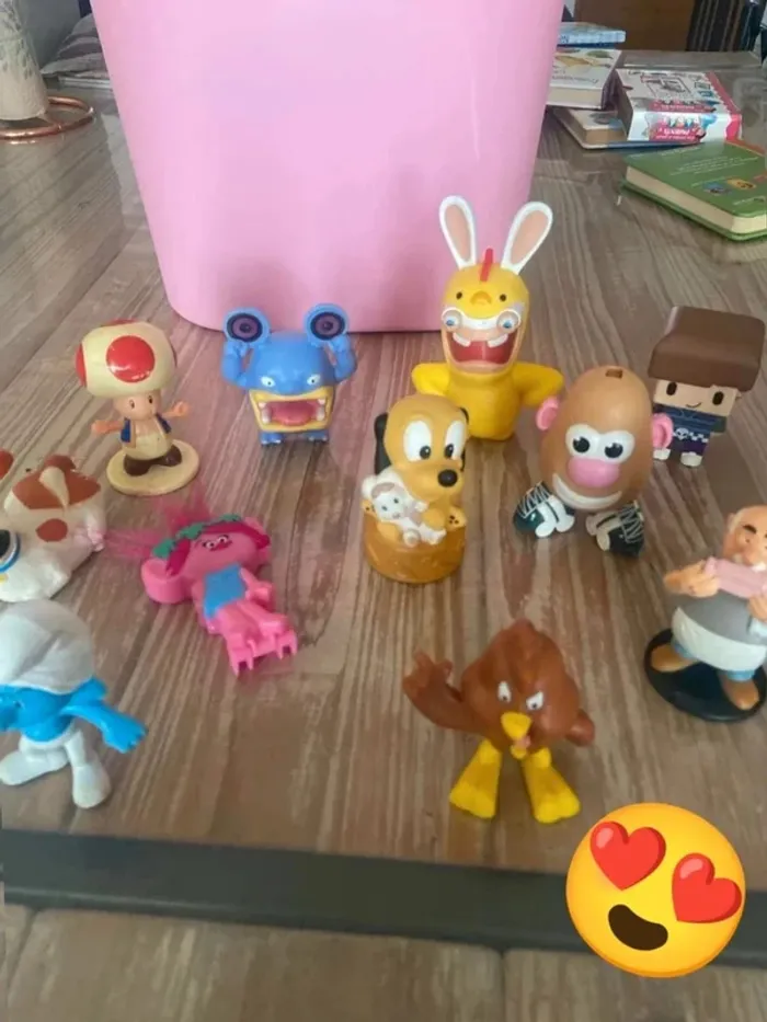 Figurines  macdo  et  autre - photo numéro 3